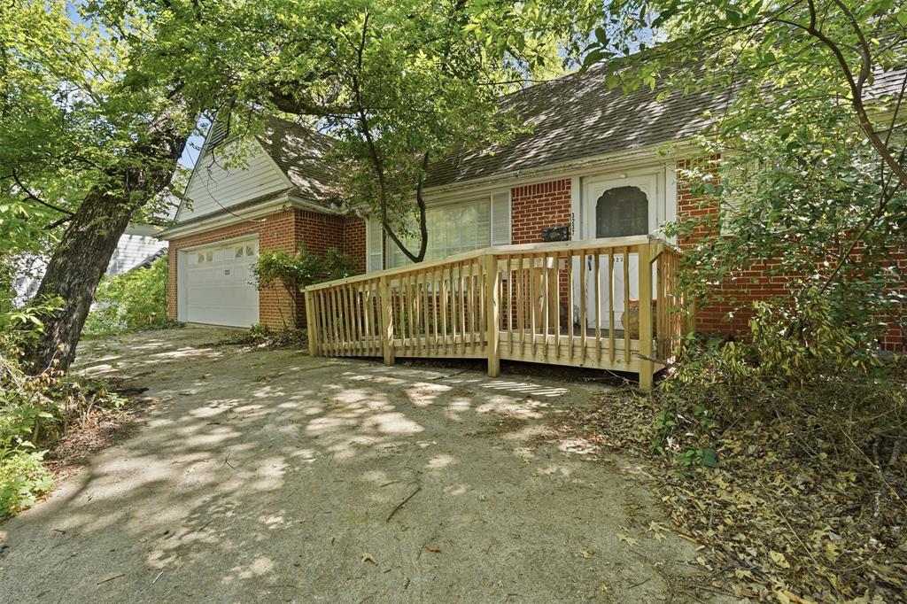 3237 Preston Hollow Road