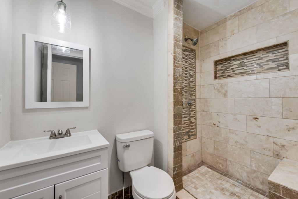 Kenwood Heights 01 - Residential