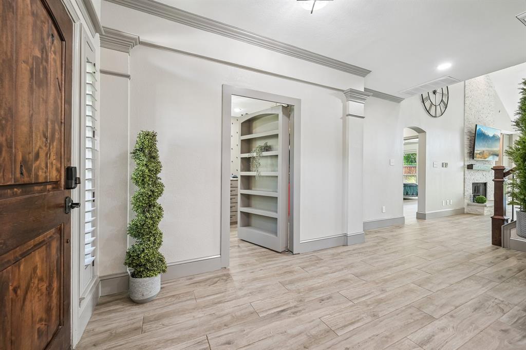 8605 Spectrum Drive
