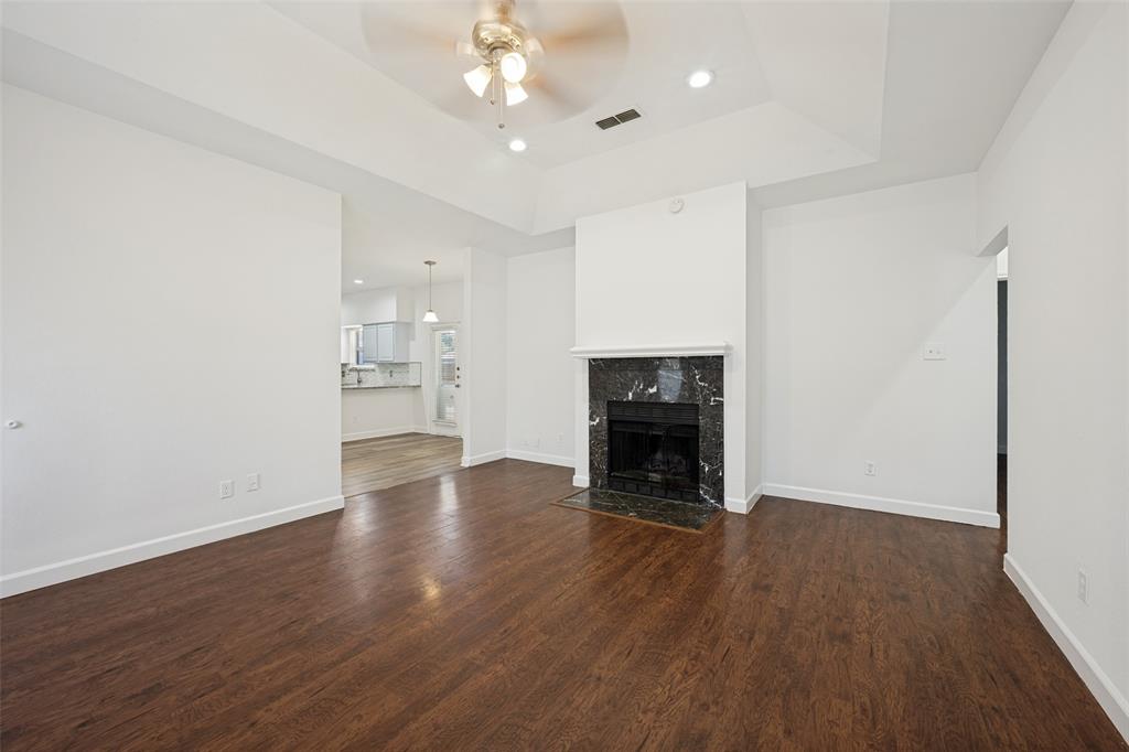 6709 Wayfarer Trail