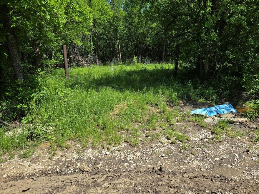 PEACEFUL 5 ACRES WITHOUT RESTRICTONS FOR ANTHING FROM HORSES AND OTHER ANIMALS TO JUST ENJOYING COUNTRY LIFE WITHOUT ALL THE TRAFFIC NEARBY. Here's your chance to own acreage in the growing outskirts of Greenville, build that dream home or ideal for manuf home also, plenty of space for the family! Great location, major highway just minutes away as major city is approx 20 minutes away. MUST SEE!!