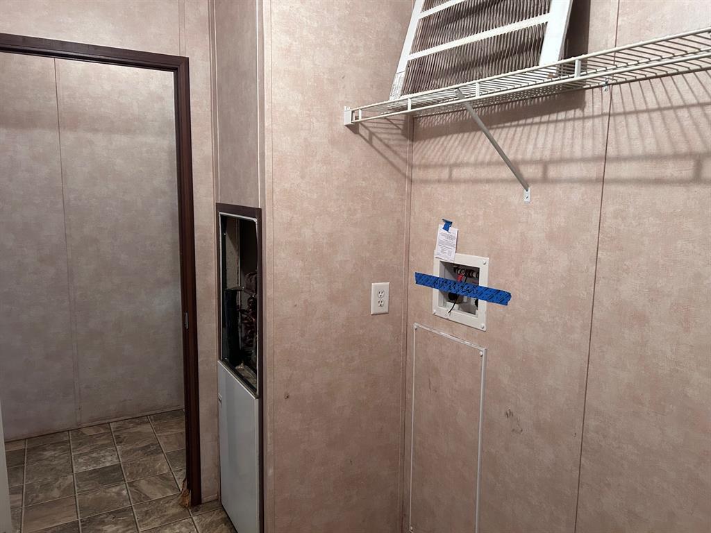 Gray Duck North 03 - Residential