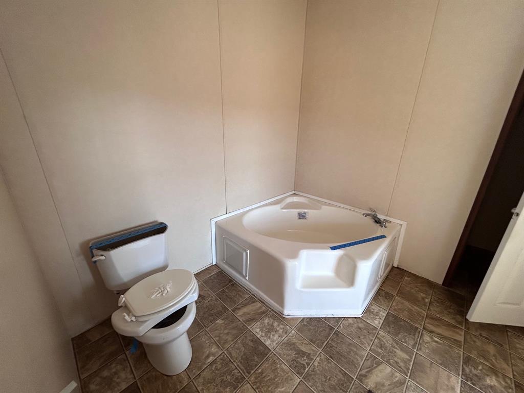 Gray Duck North 03 - Residential