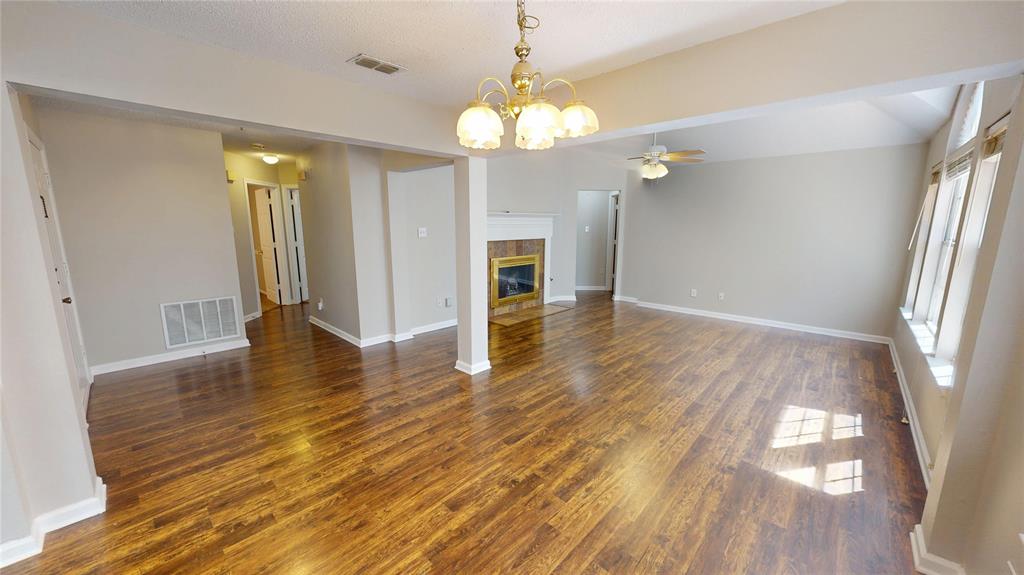 729 Fawn Valley Drive