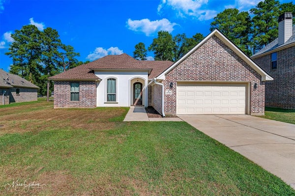 6742 OASIS DR, SHREVEPORT, LA 71107 - Image 13e63ab51d2e36bf05a7e09a90d537c8/3134636091