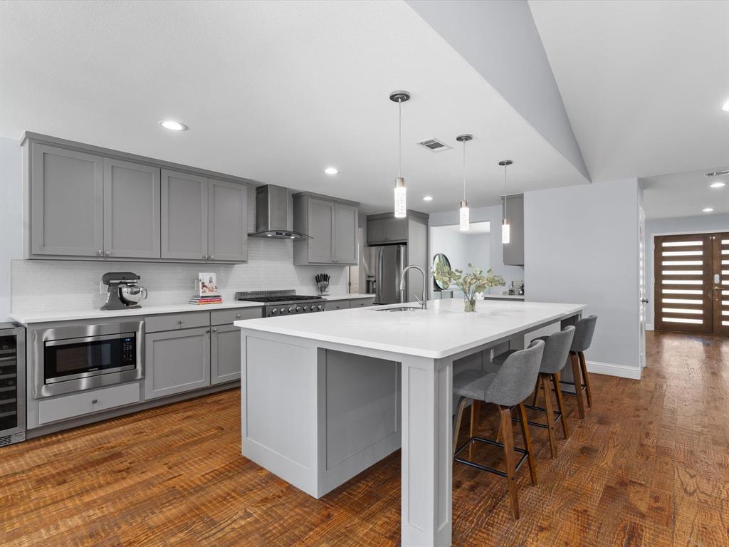 7724 Meadowhaven Drive