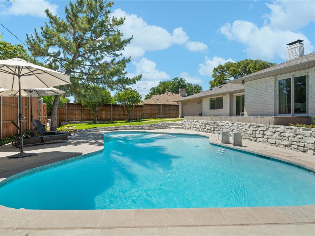 7724 Meadowhaven Drive