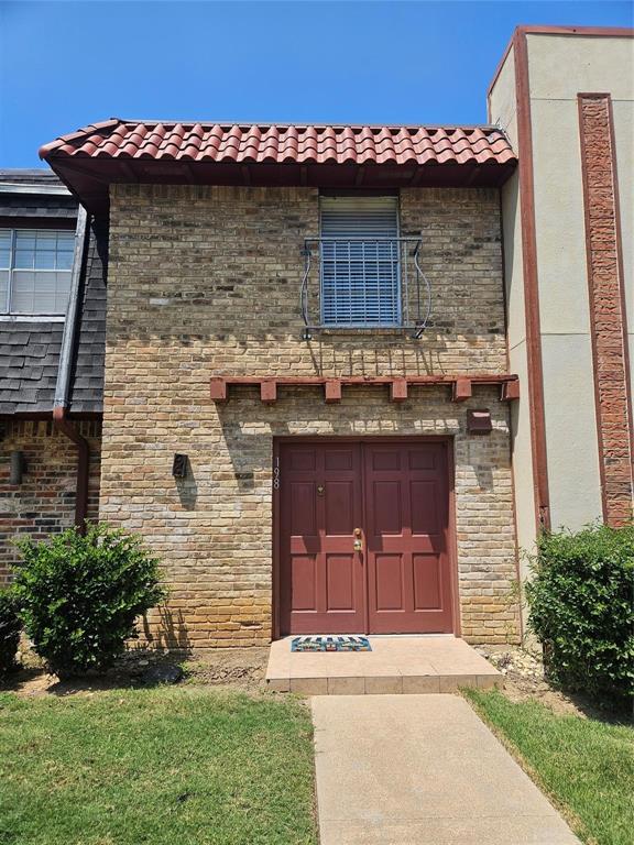 Coventry Village Condo - Residential