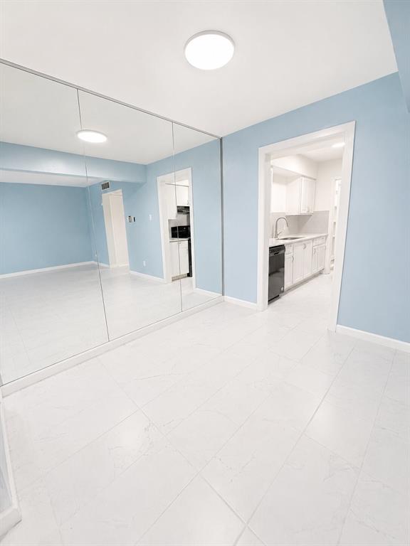 Coventry Village Condo - Residential