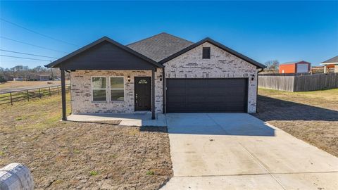 A home in Lone Oak