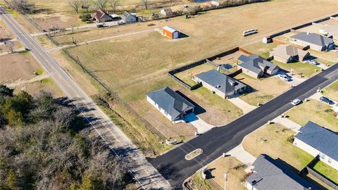 A home in Lone Oak