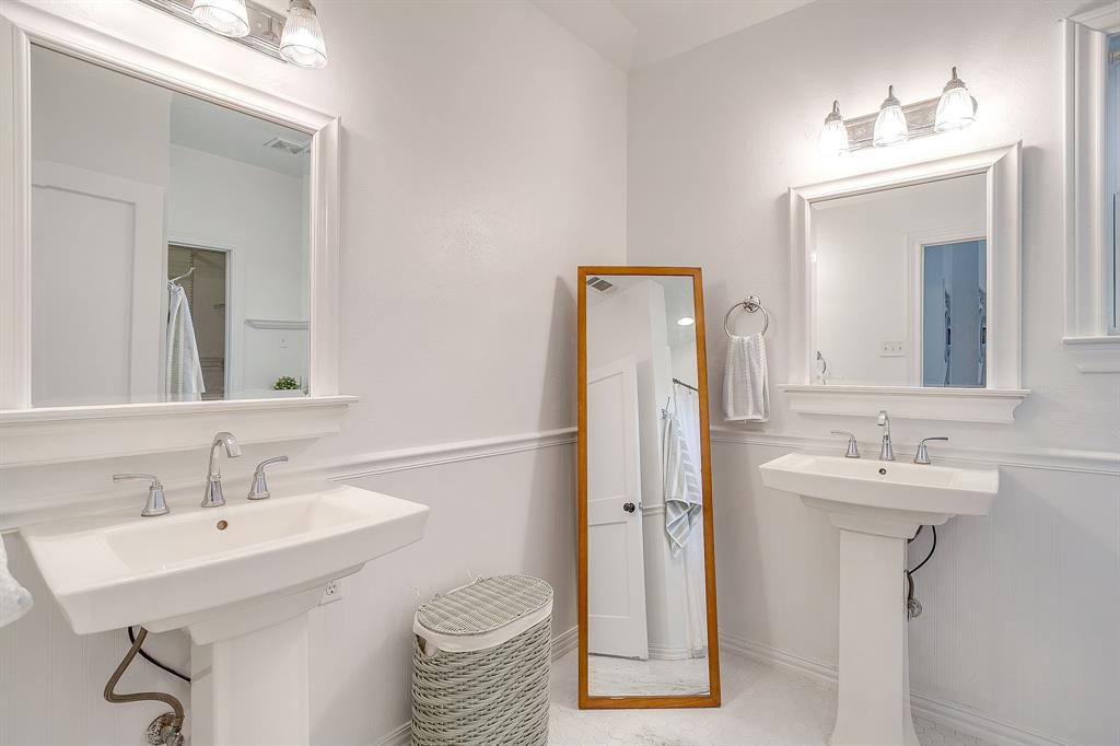 Chamberlain Arlington Heights 1st - Residential