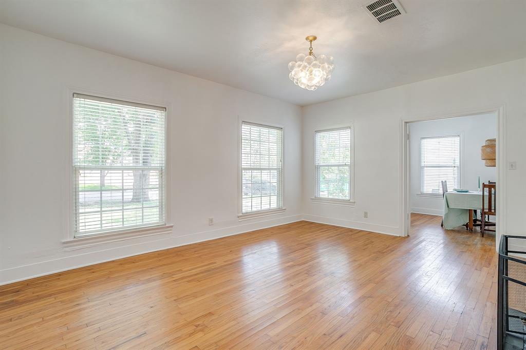 Chamberlain Arlington Heights 1st - Residential
