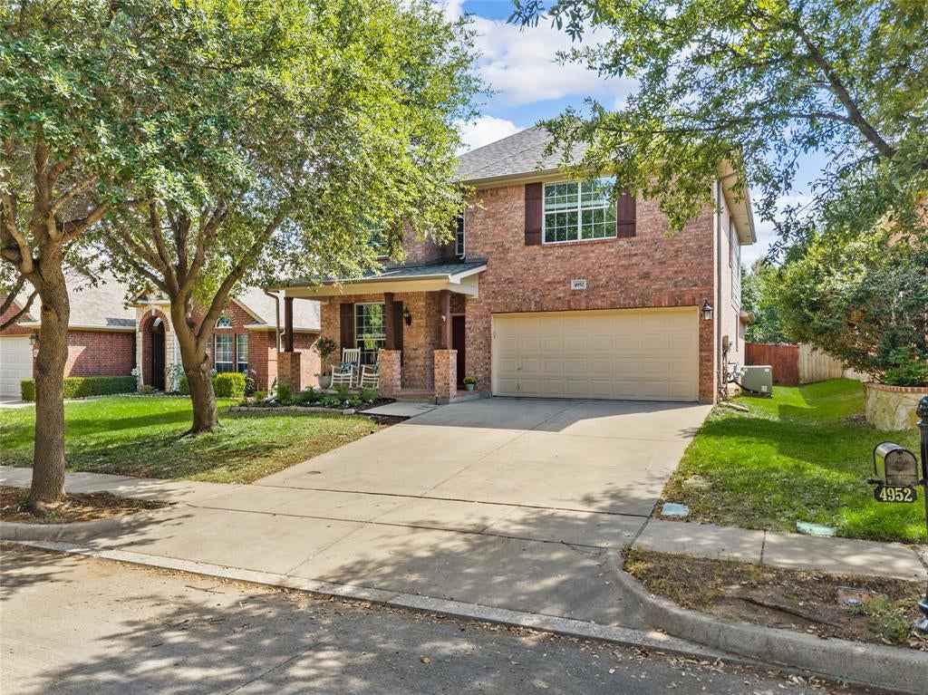 4952 Paddock Drive