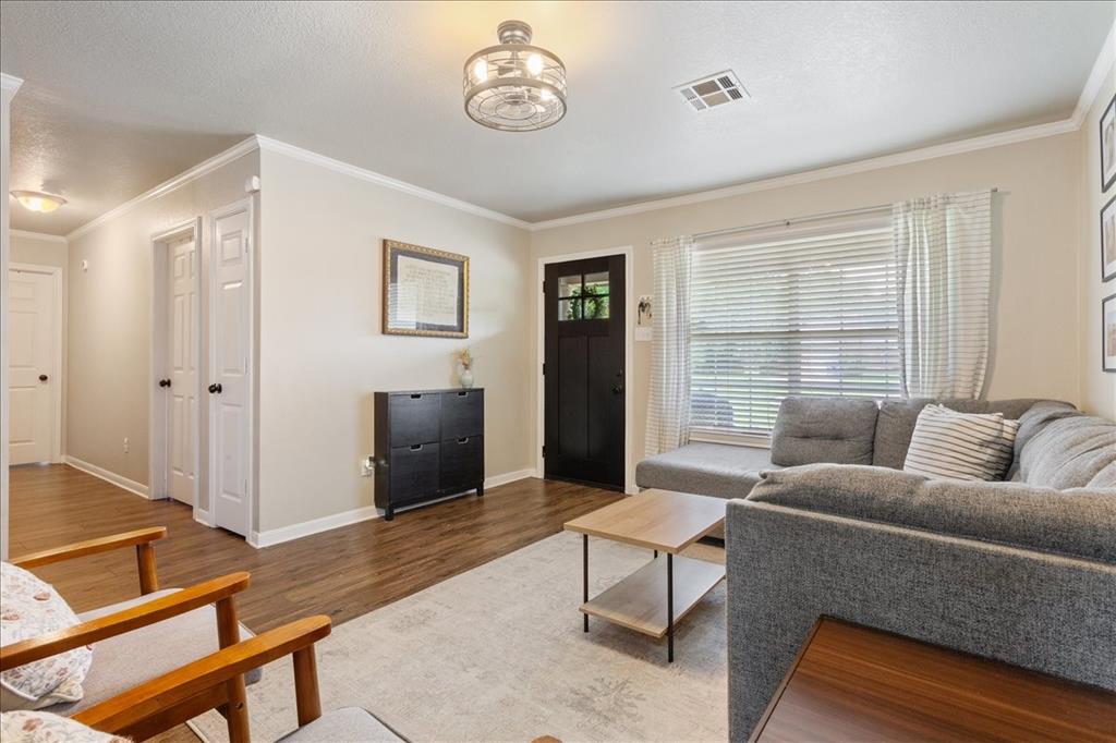 401 Mahon Hollow Drive