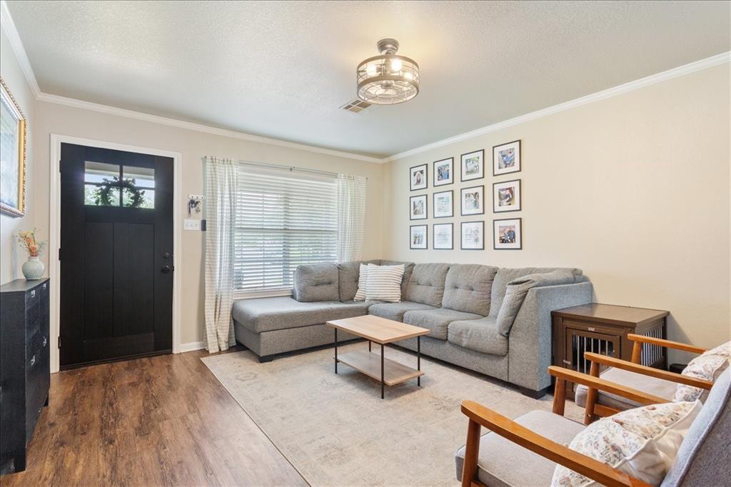 401 Mahon Hollow Drive