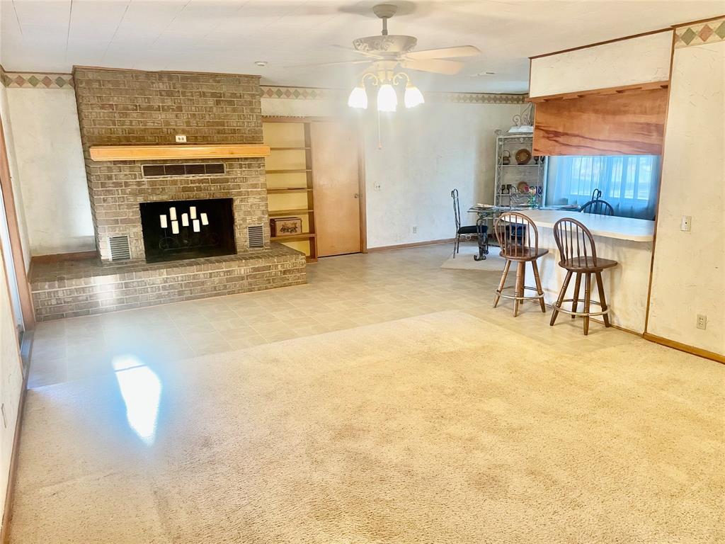 308 N Cotton Belt Avenue
