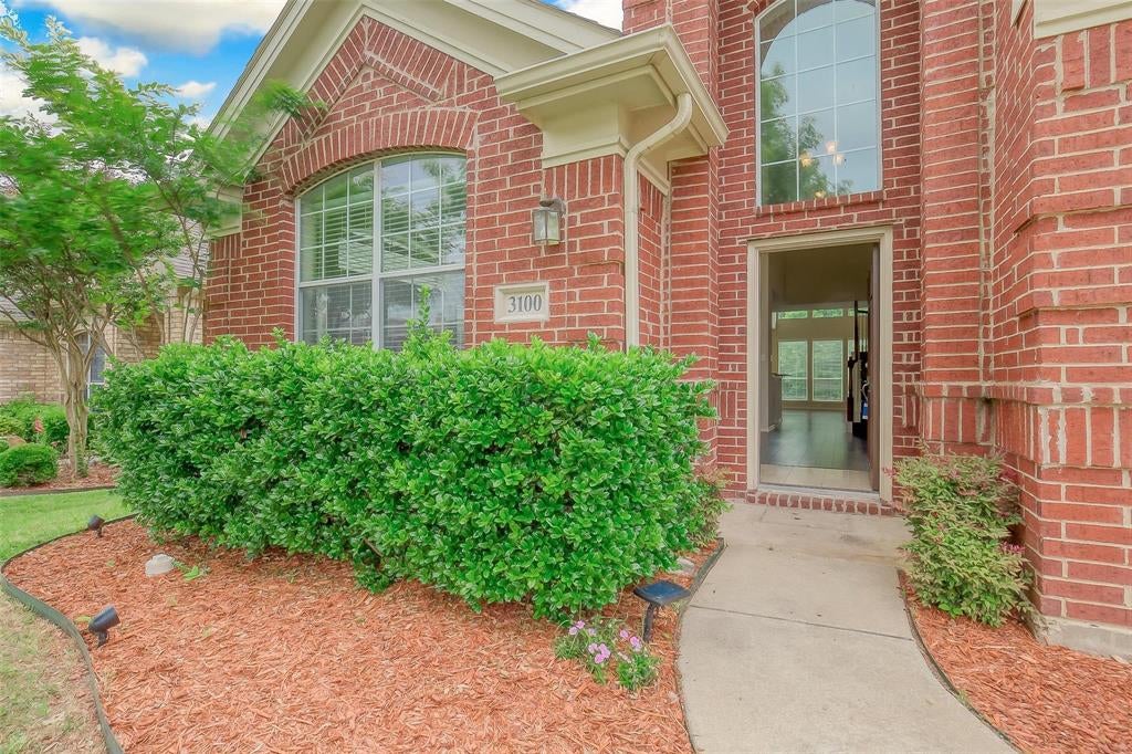 3100 Crossridge Drive