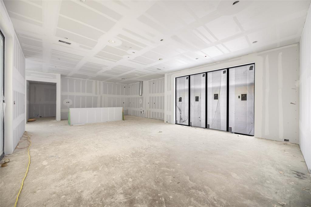 229 Sunset Point Trail