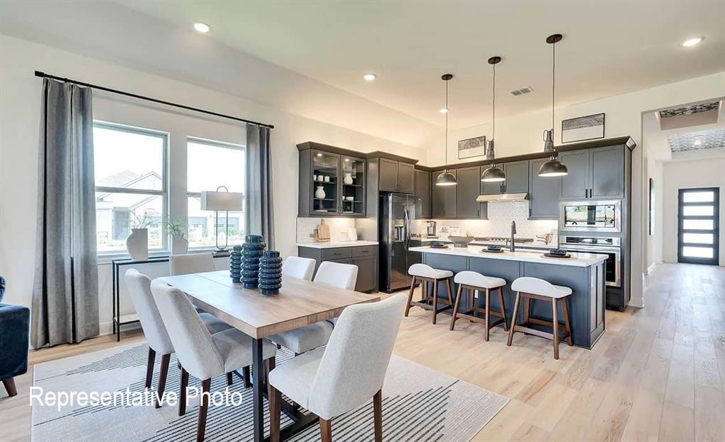 2832 Alcove Lane