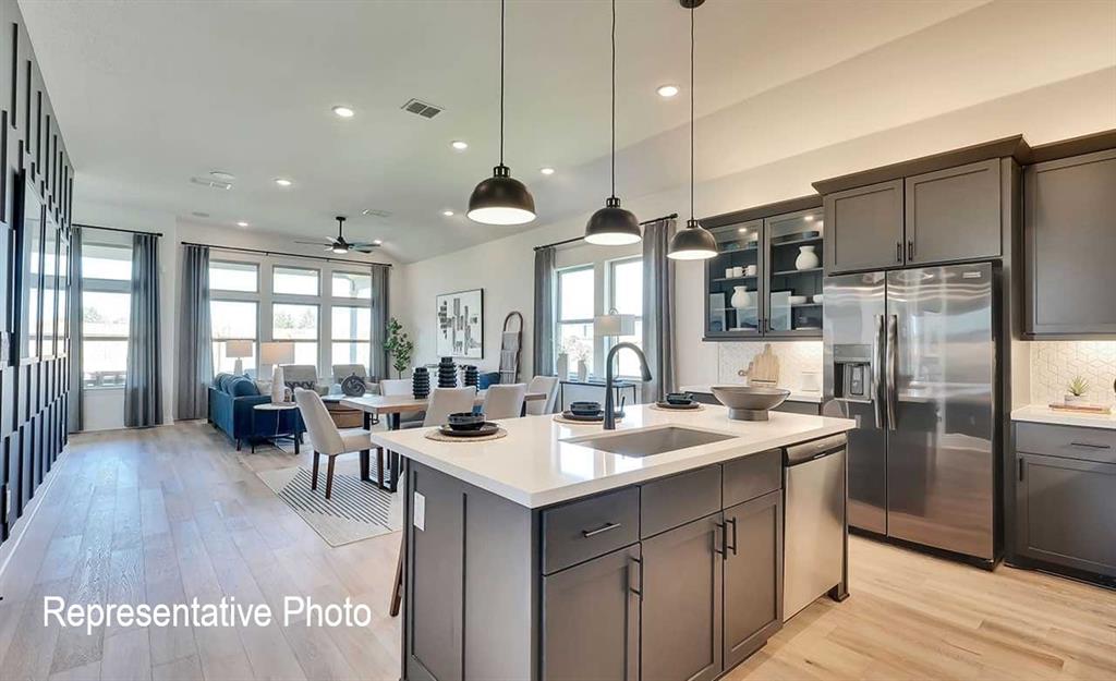 2832 Alcove Lane