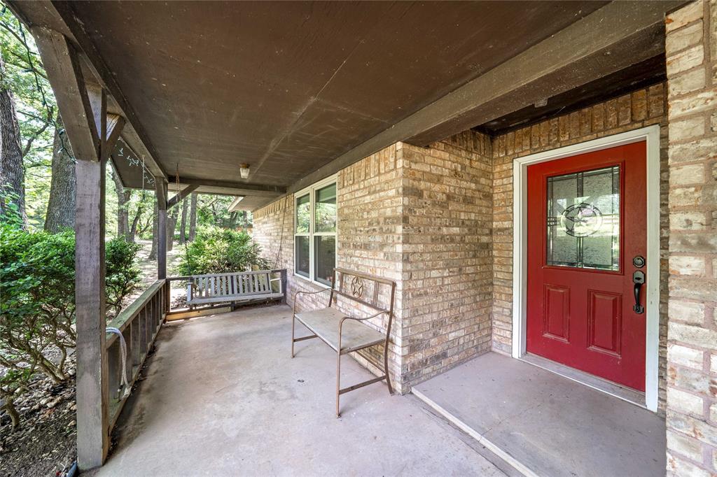 8376 E US Highway 82