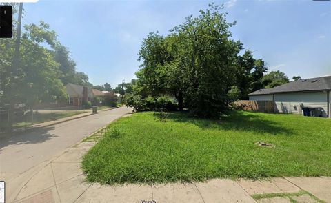 3808 Spring Avenue Dallas TX 75210