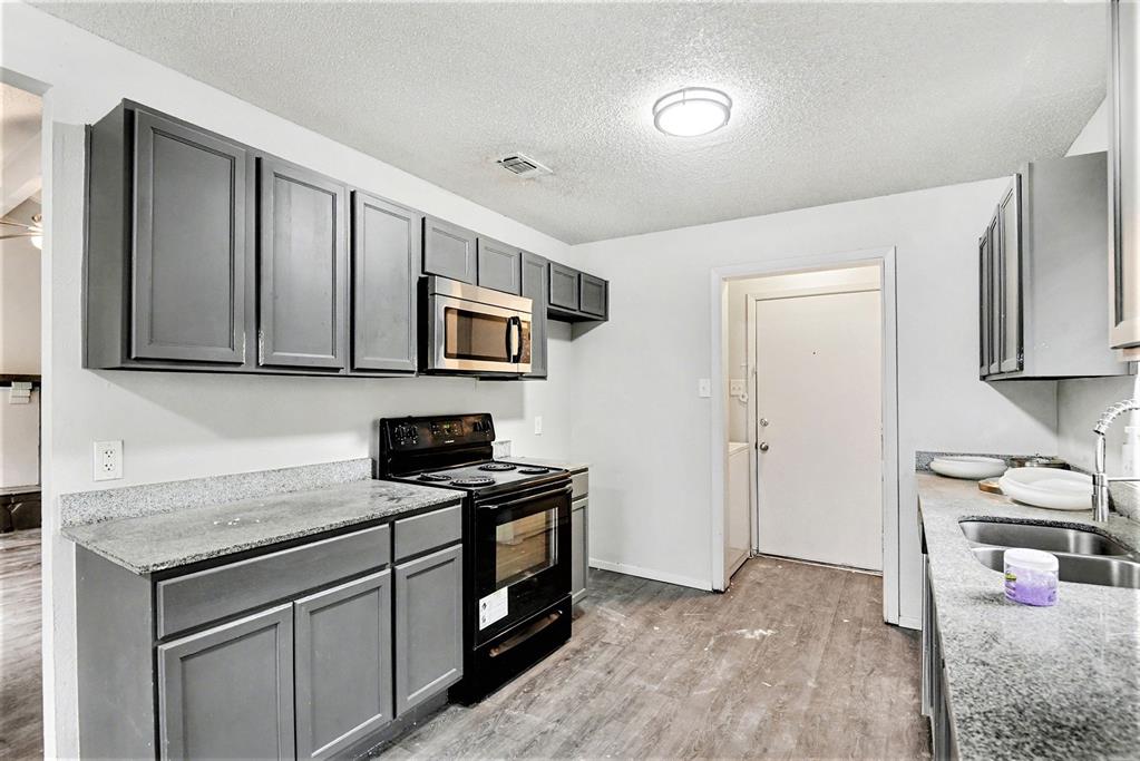 East Green Hill Add - Residential Lease