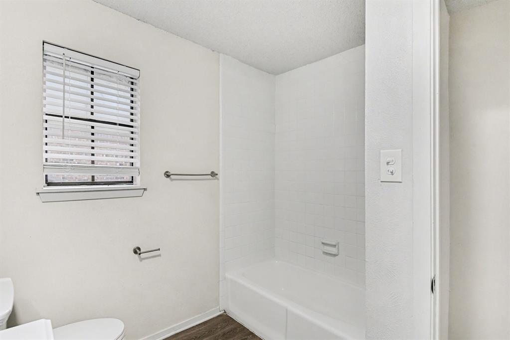 East Green Hill Add - Residential Lease