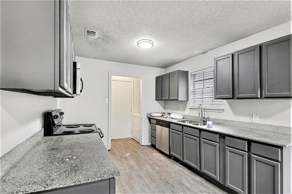 East Green Hill Add - Residential Lease