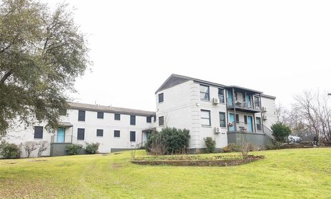 2401 Berwick Avenue Dallas TX 75203