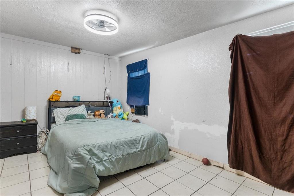 Original Cleburne - Residential