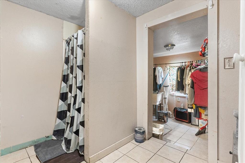 Original Cleburne - Residential