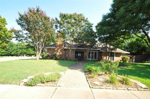 1700 Knob Hill Drive Plano TX 75023