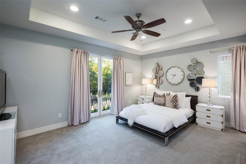 Francis Daniel - Residential