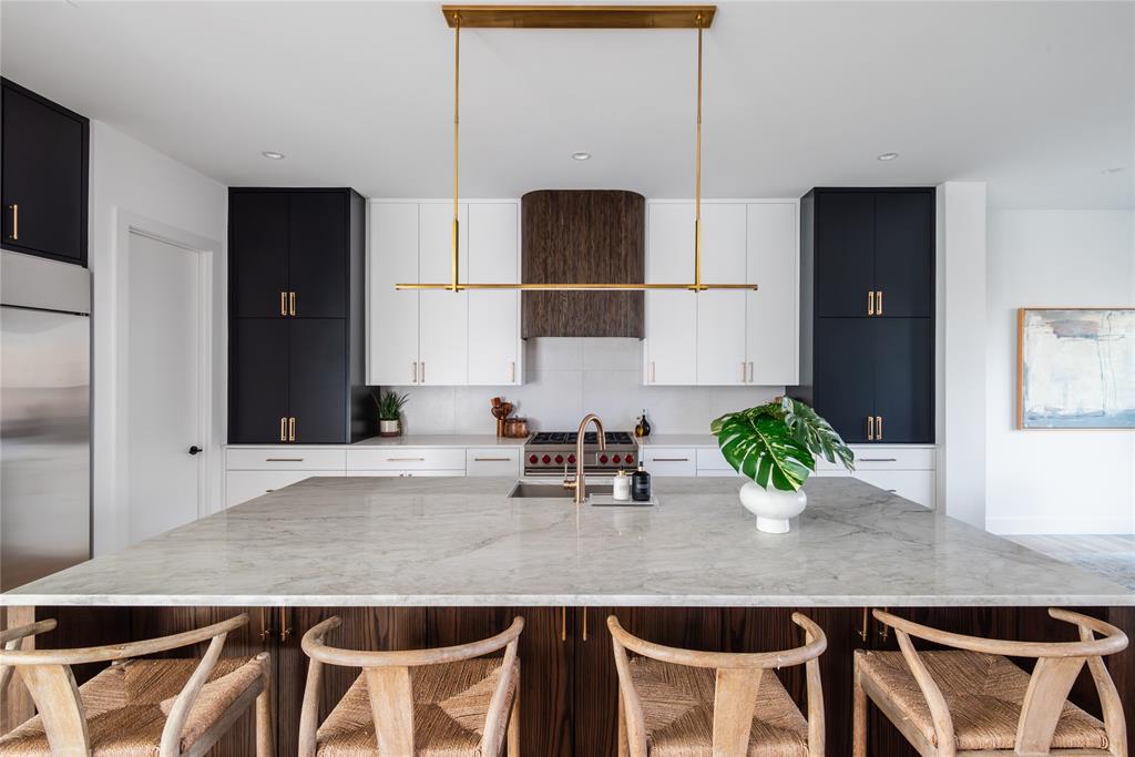 BOB O LINKS DOWNS - Residential