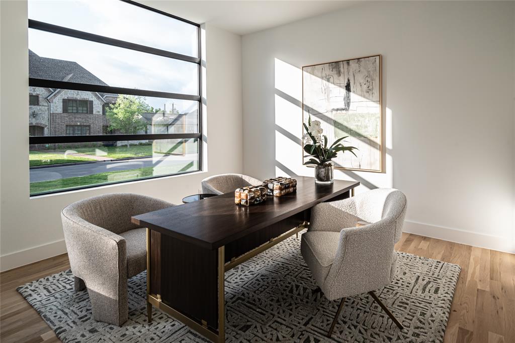 BOB O LINKS DOWNS - Residential