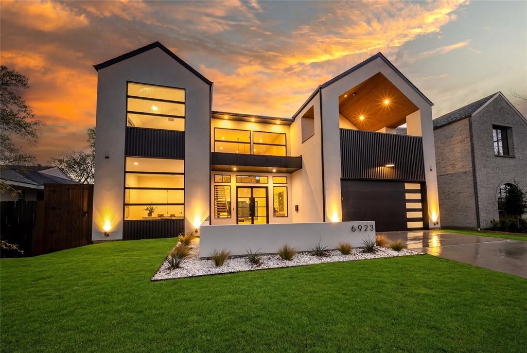 BOB O LINKS DOWNS - Residential