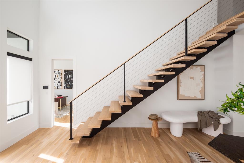 BOB O LINKS DOWNS - Residential