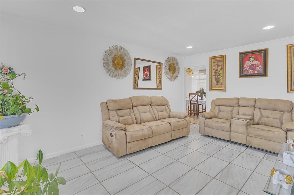 Rogway Terrace 02 - Residential