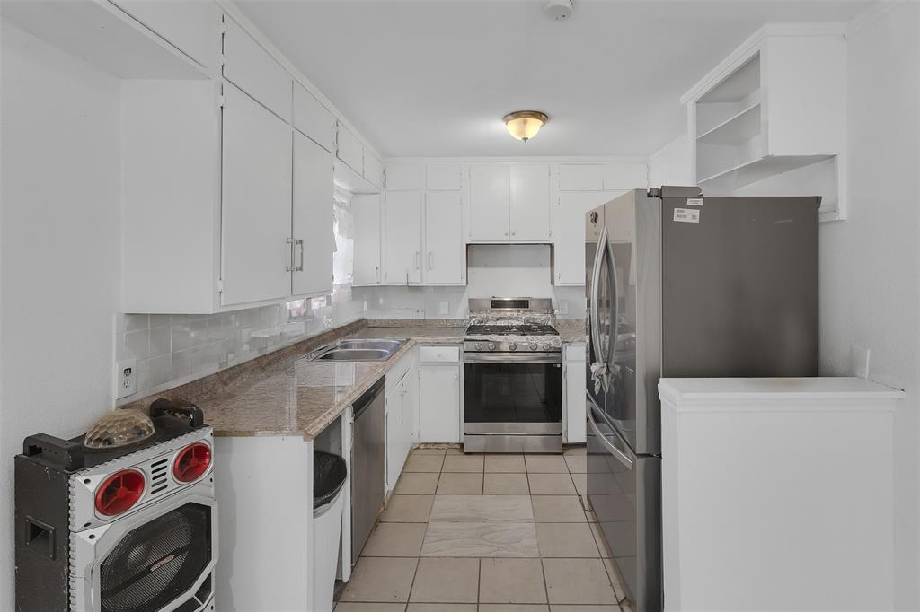 Rogway Terrace 02 - Residential