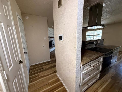 Tiny photo for 305 S Willow Street, Mansfield, TX 76063 (MLS # 21397096)