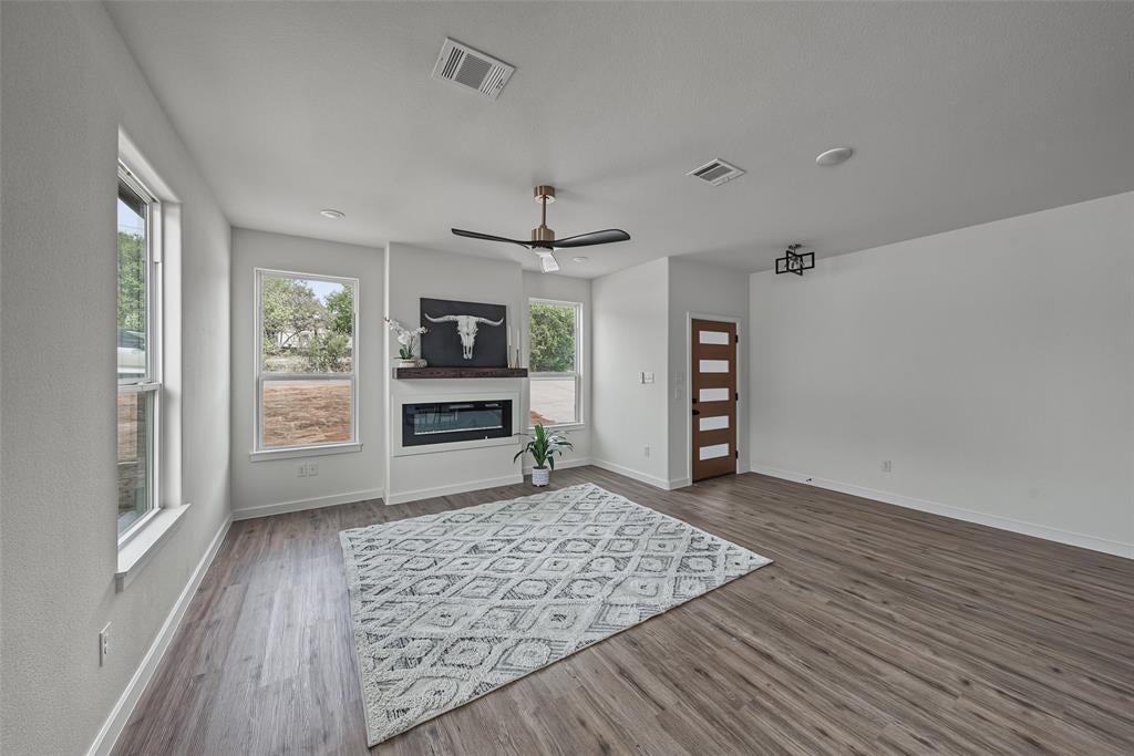 5822 Stonegate Circle