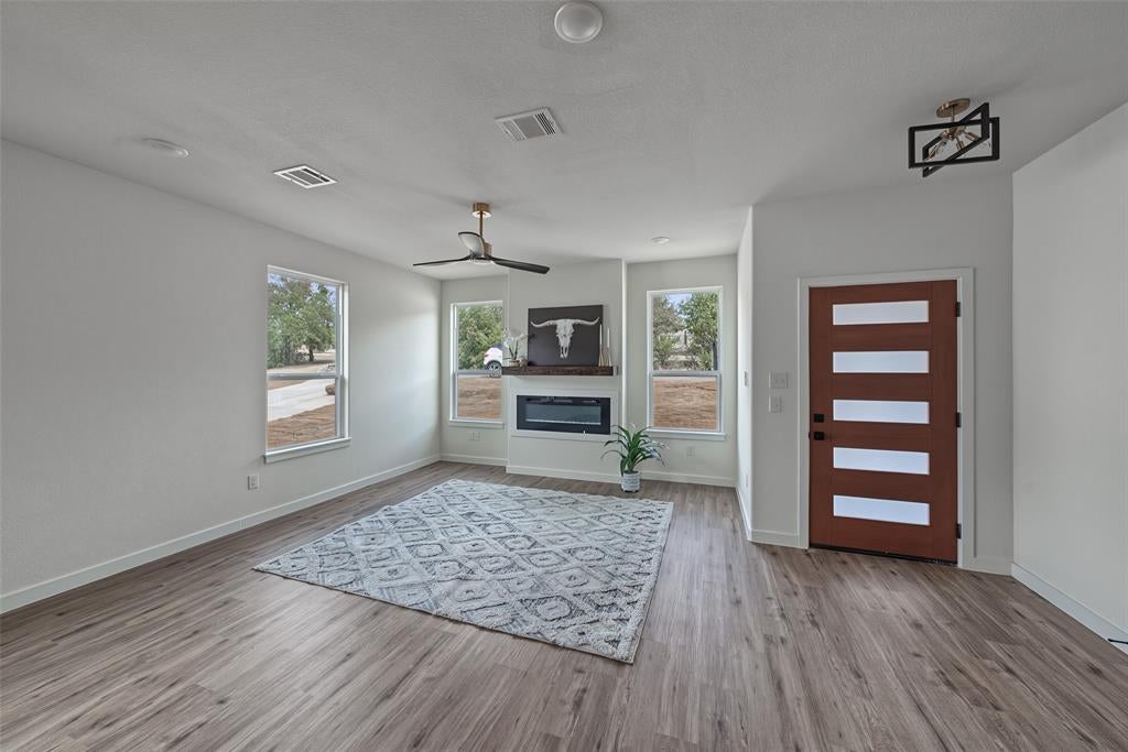 5822 Stonegate Circle
