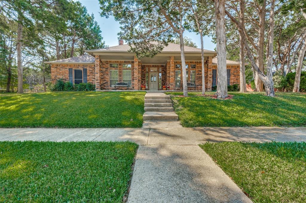2104 Valley View Drive