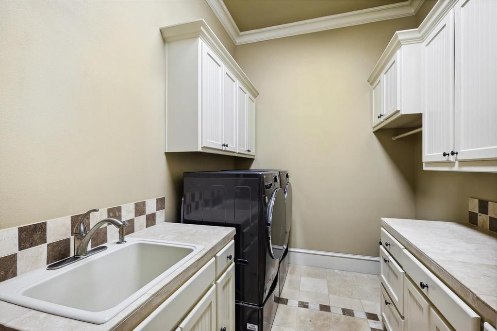 Manors At Waterford The - Residential