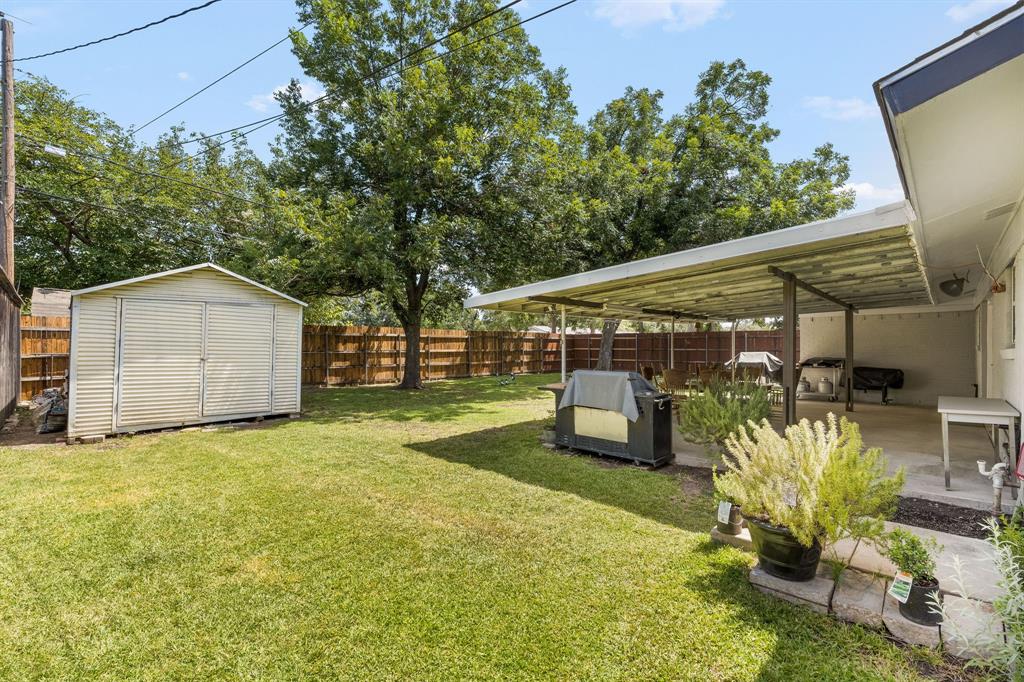 Valwood Park 16 - Residential