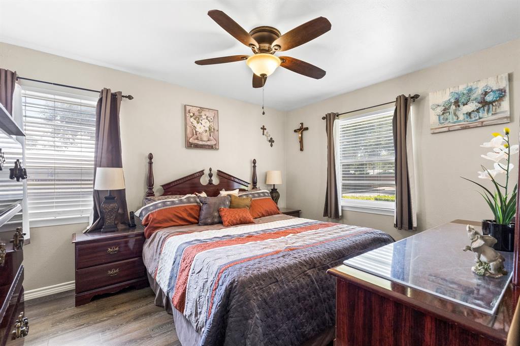 Valwood Park 16 - Residential