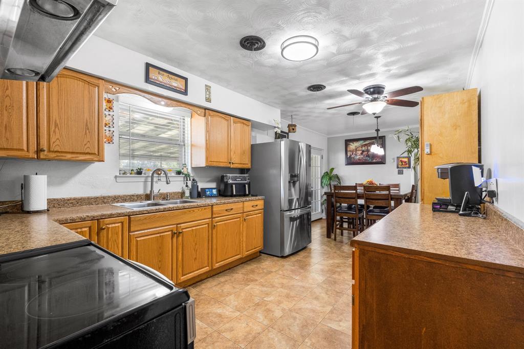 Valwood Park 16 - Residential