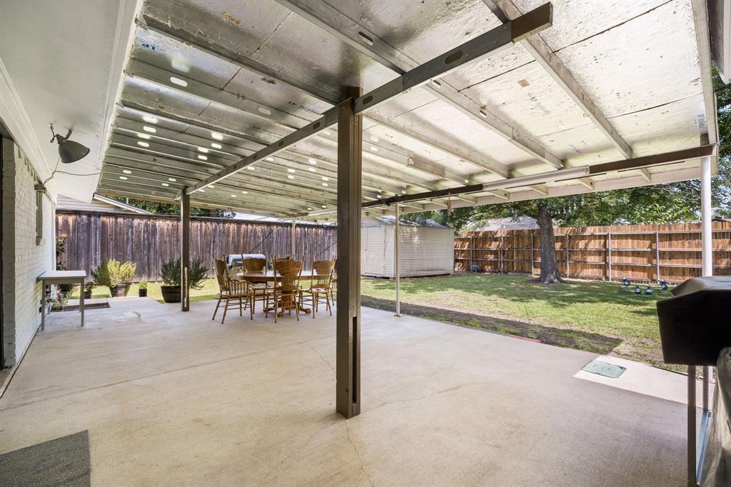 Valwood Park 16 - Residential